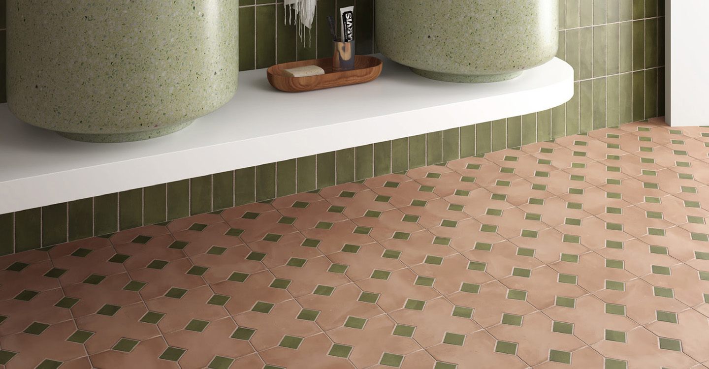 Casey-Phoenix-Terracotta-Matte-Inset-Green-Glossy-388141