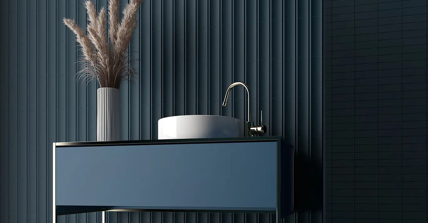 Casey-Roulette-In-Blue-Matte-Swatch-388193