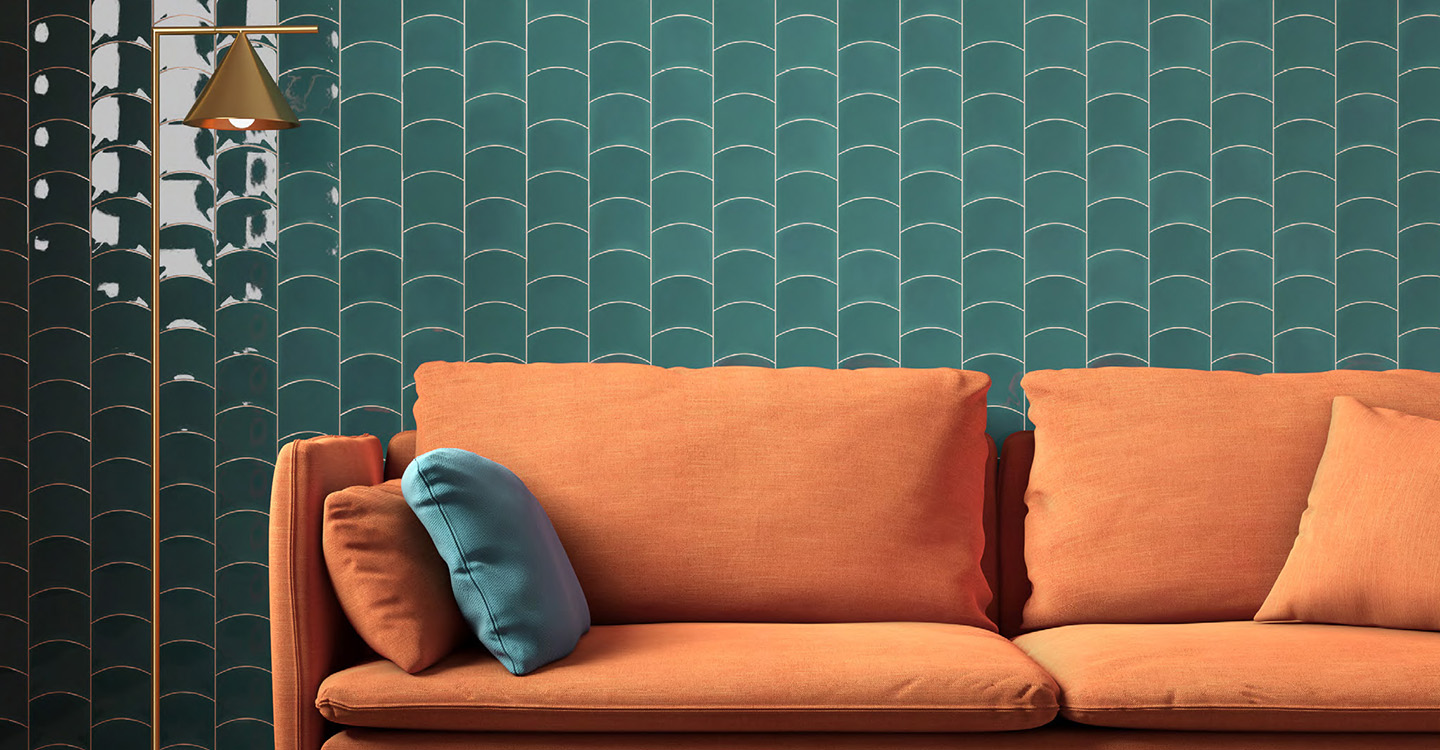 Casey-Billow-Teal-Glossy-Swatch-388210