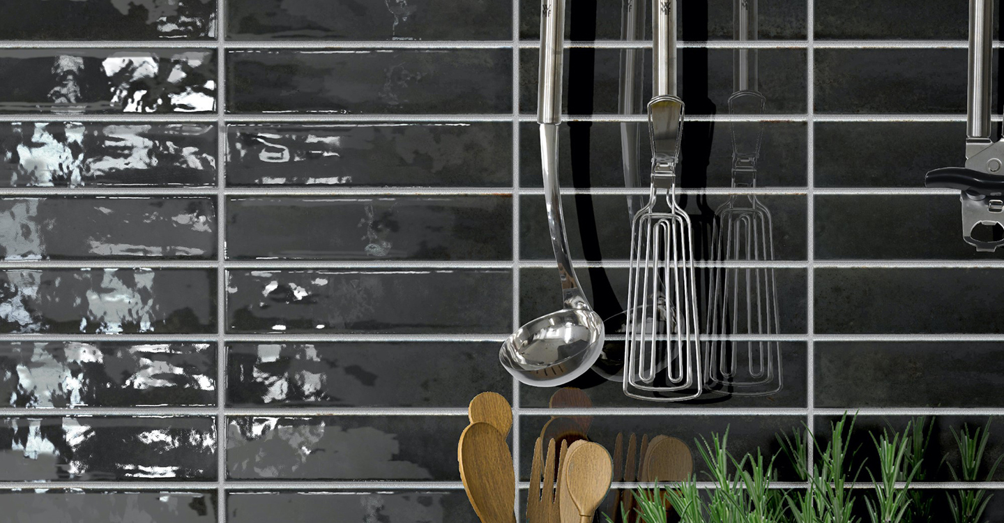 Classic-Tile-Trove-Black-Glossy-Swatch-386975-11