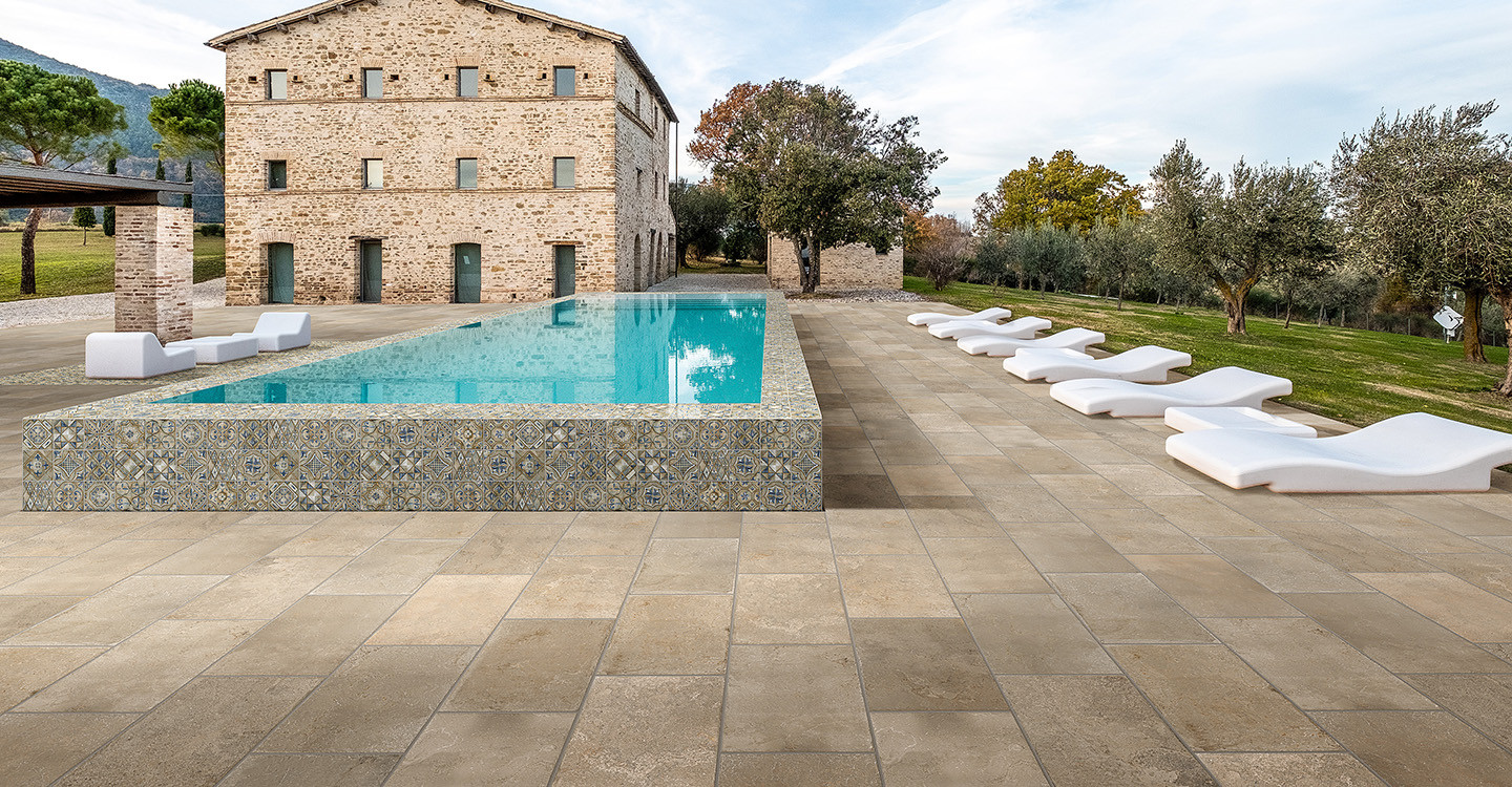 Affine-Catarina-Brown-Antislip-Swatch-381207-1