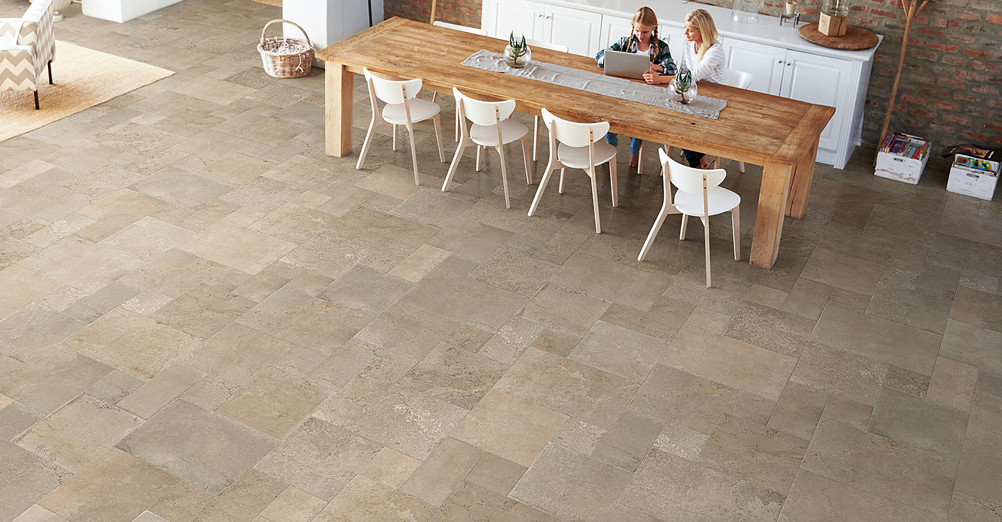 Affine-Catarina-Brown-Antislip-Swatch-381207-2