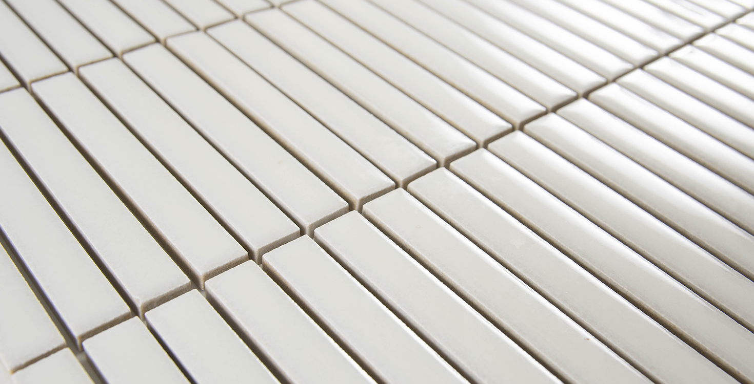 Umi-Tosuto-White-Glossy-381556_