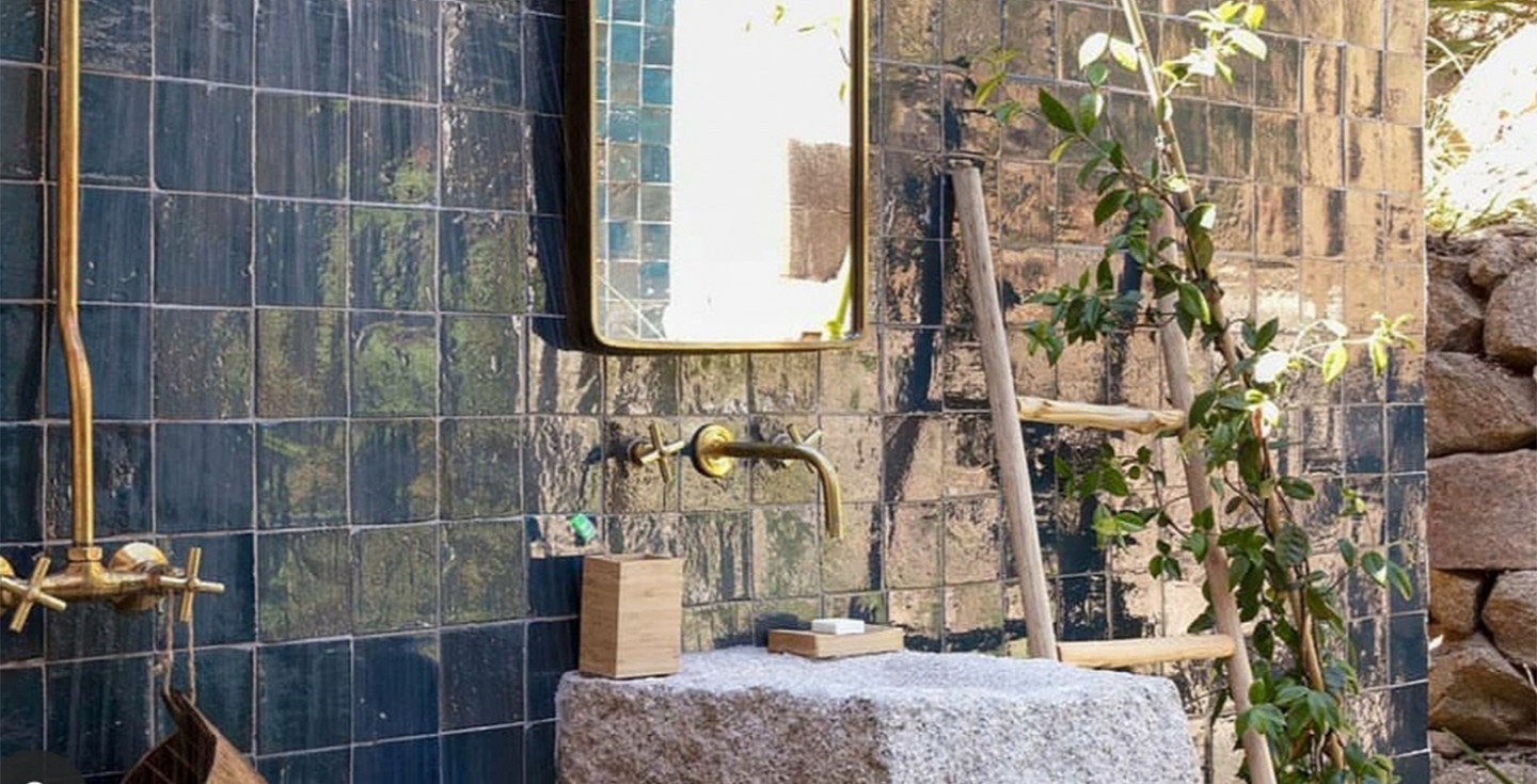 Amparo-Palma-Midnight-Blue-Glossy-408480