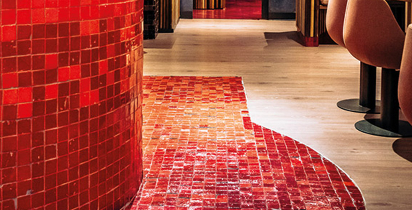 Amparo-Palma-Rustic-Red-Glossy-408483-2