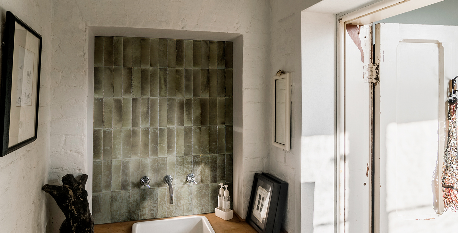 Quarto-Mirette-Greige-Glossy-407455