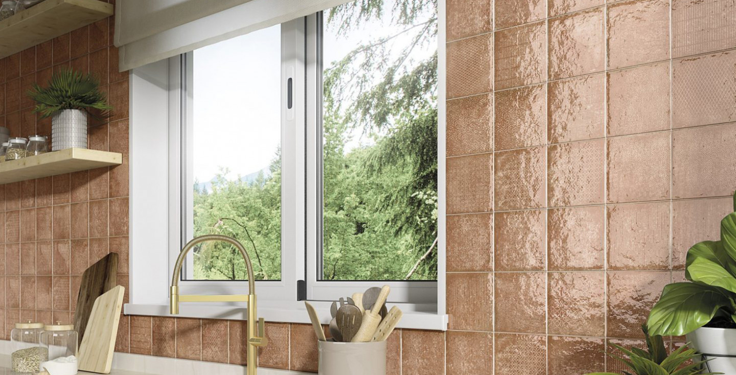 Madras-Canvas-Brown-Mix-Glossy-404276