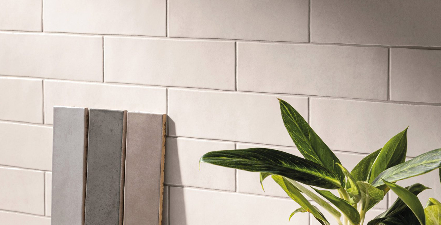 Madras-Camille-Ivory-Glossy-404300-3