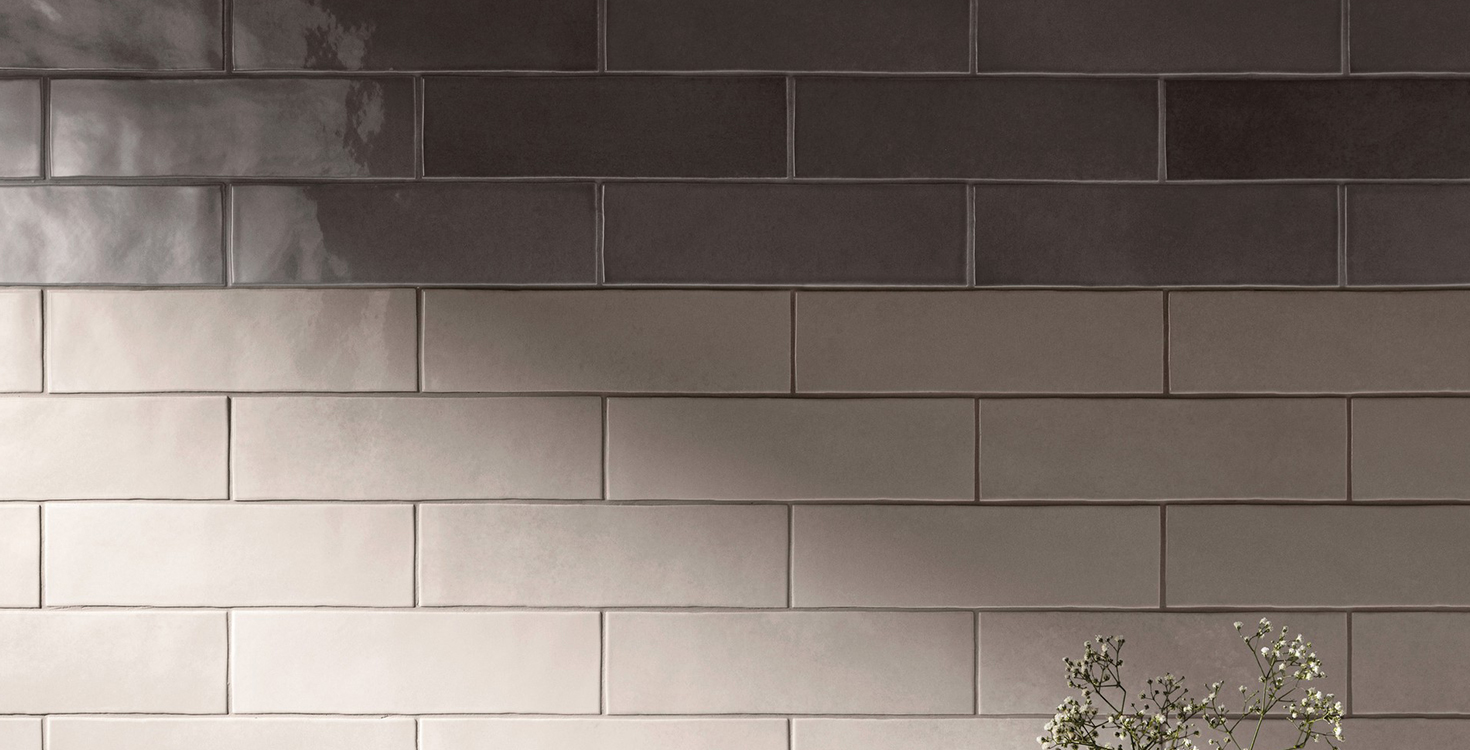 Madras-Camille-Stone-Glossy-404302_Madras-Camille-Ivory-Glossy-404300