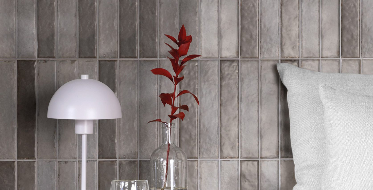 Madras-Tremolo-Umber-Matte-404270_Madras-Tremolo-Fossil-Matte-404268-1