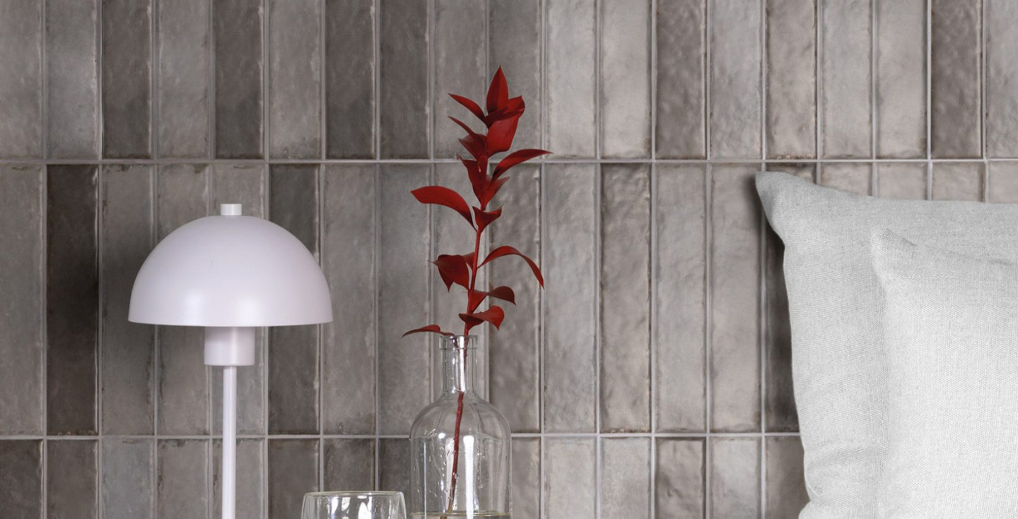 Madras-Tremolo-Umber-Matte-404270_Madras-Tremolo-Fossil-Matte-404268-1