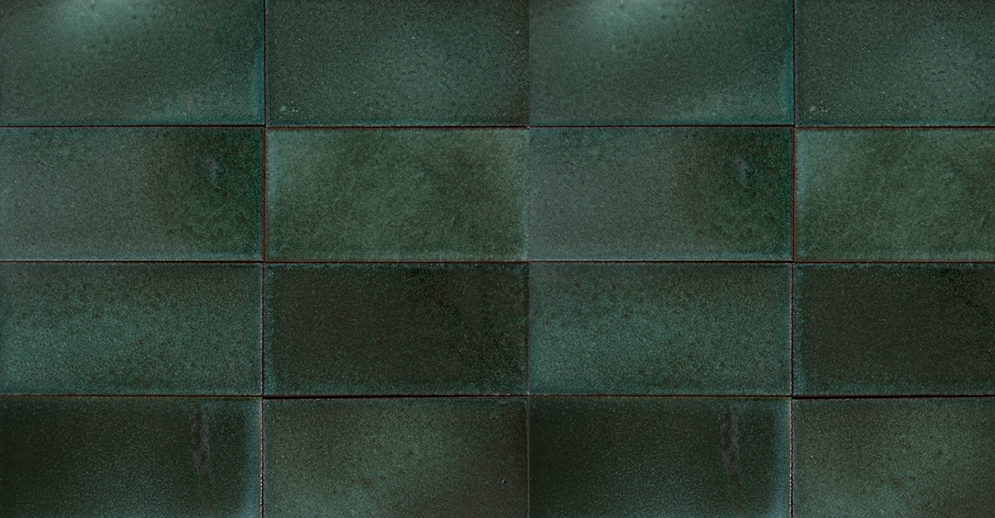 Magellan-Fire-Stone-Labradorite-Glossy-410875