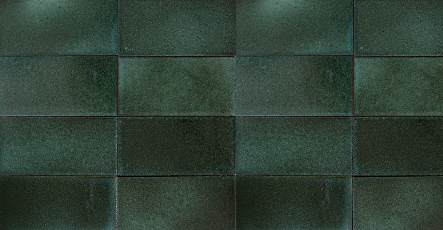 Magellan-Fire-Stone-Labradorite-Glossy-410875