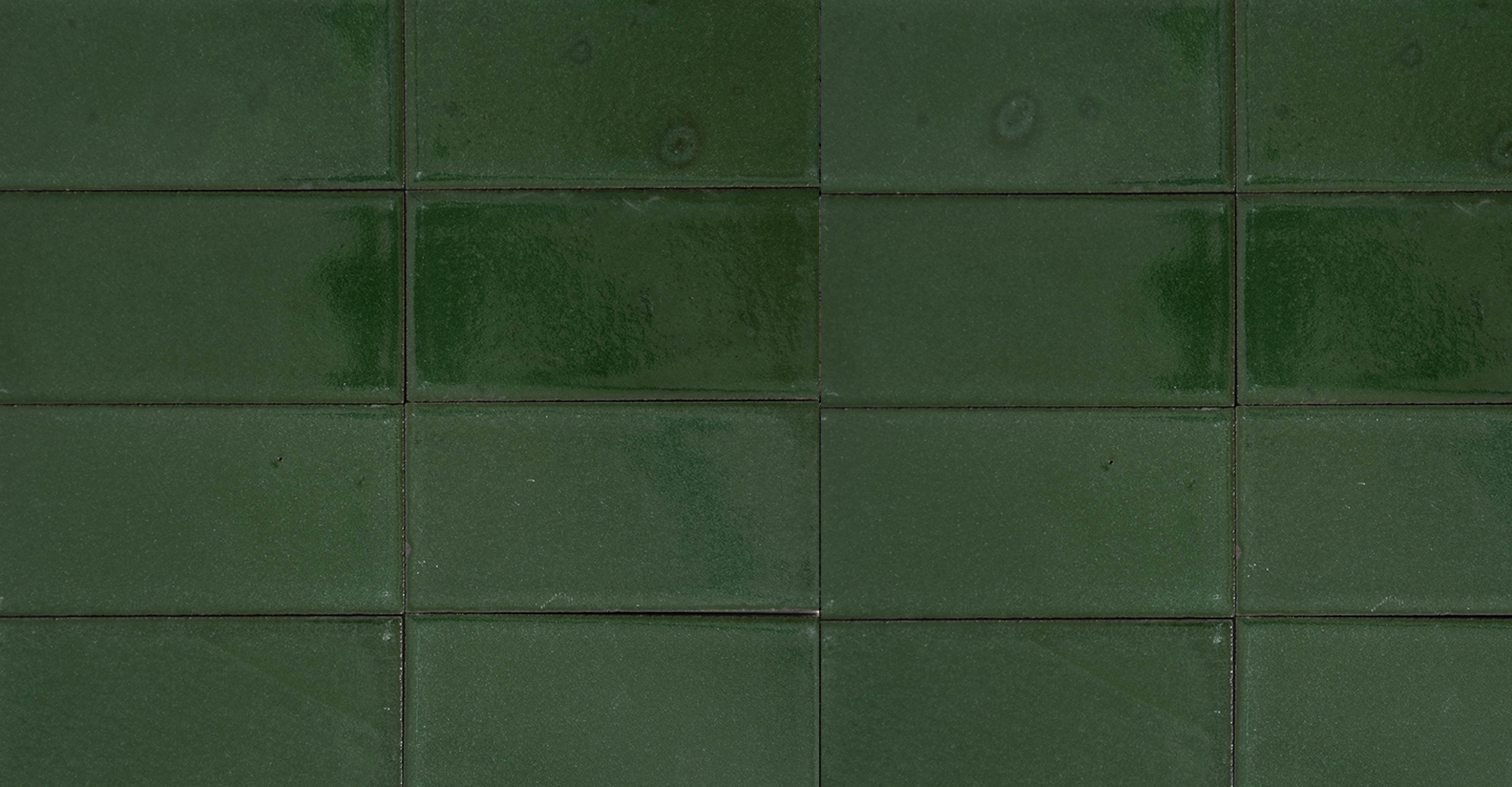 Magellan-Fire-Stone-Emerald-Green-Glossy-410884