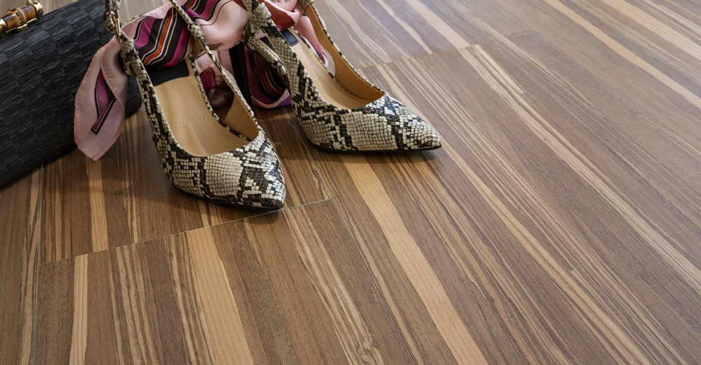 Juno-Pioneer-Walnut-Matte-411073