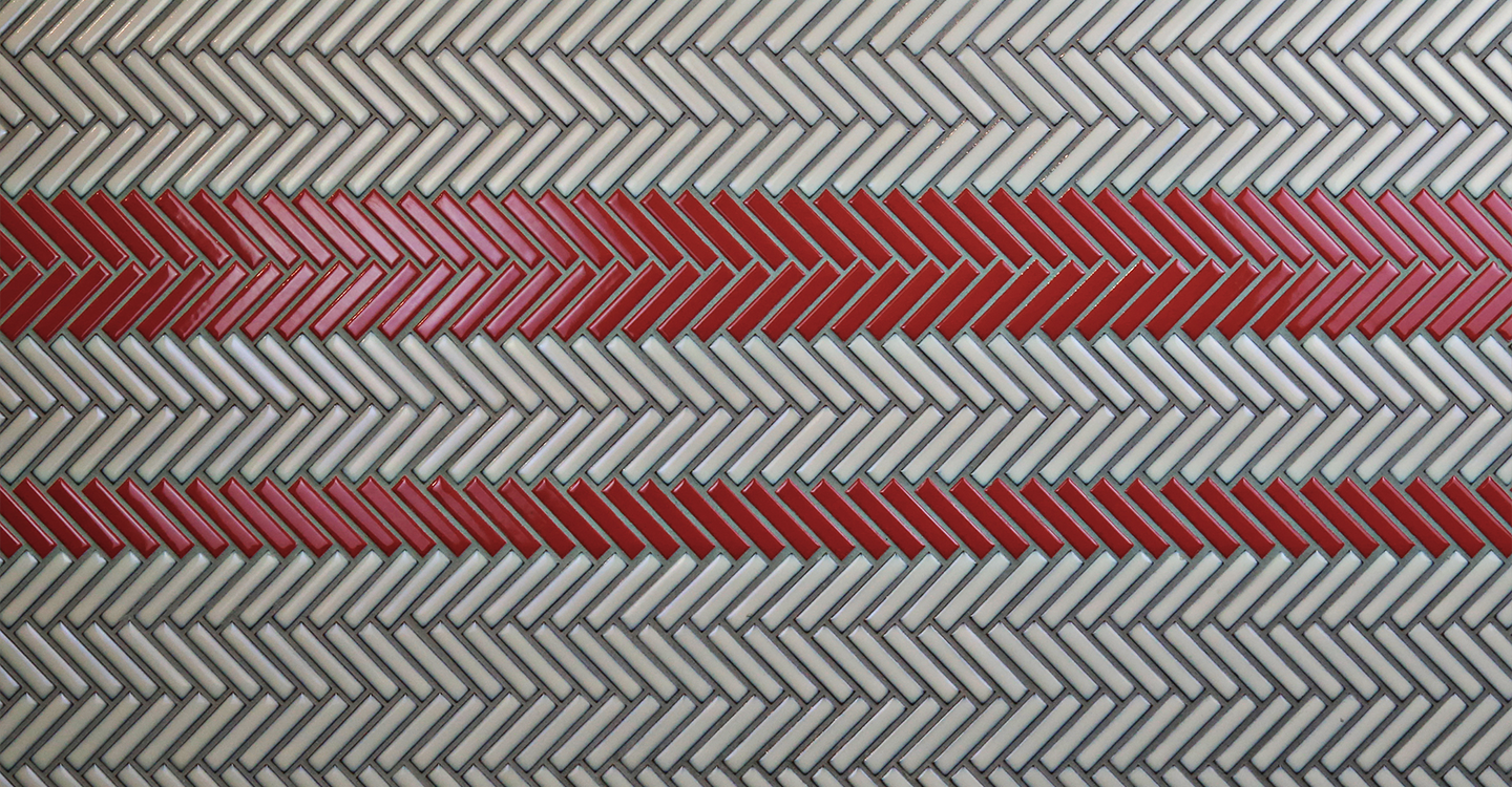 Empire-Turning-Red-Glossy-438361