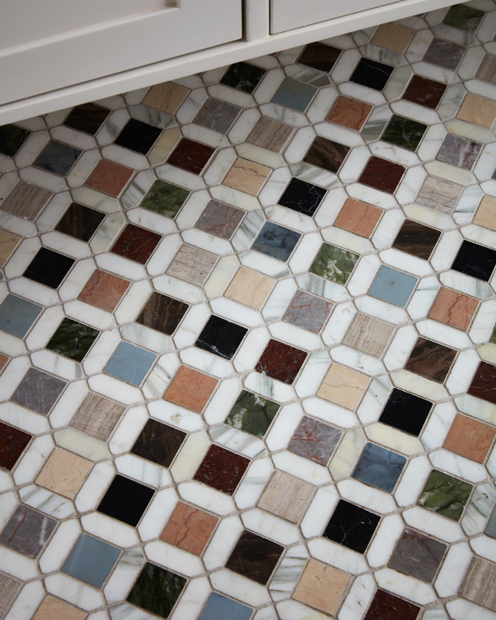 Custom square mosaic tile in multi-color finish