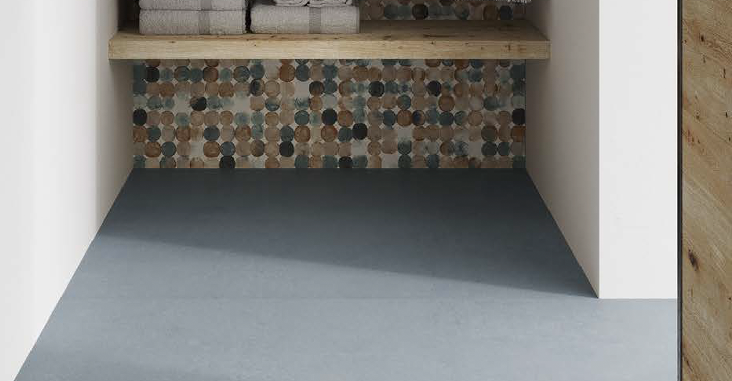 Zuesanne-Focus-Blue-Matte-425898