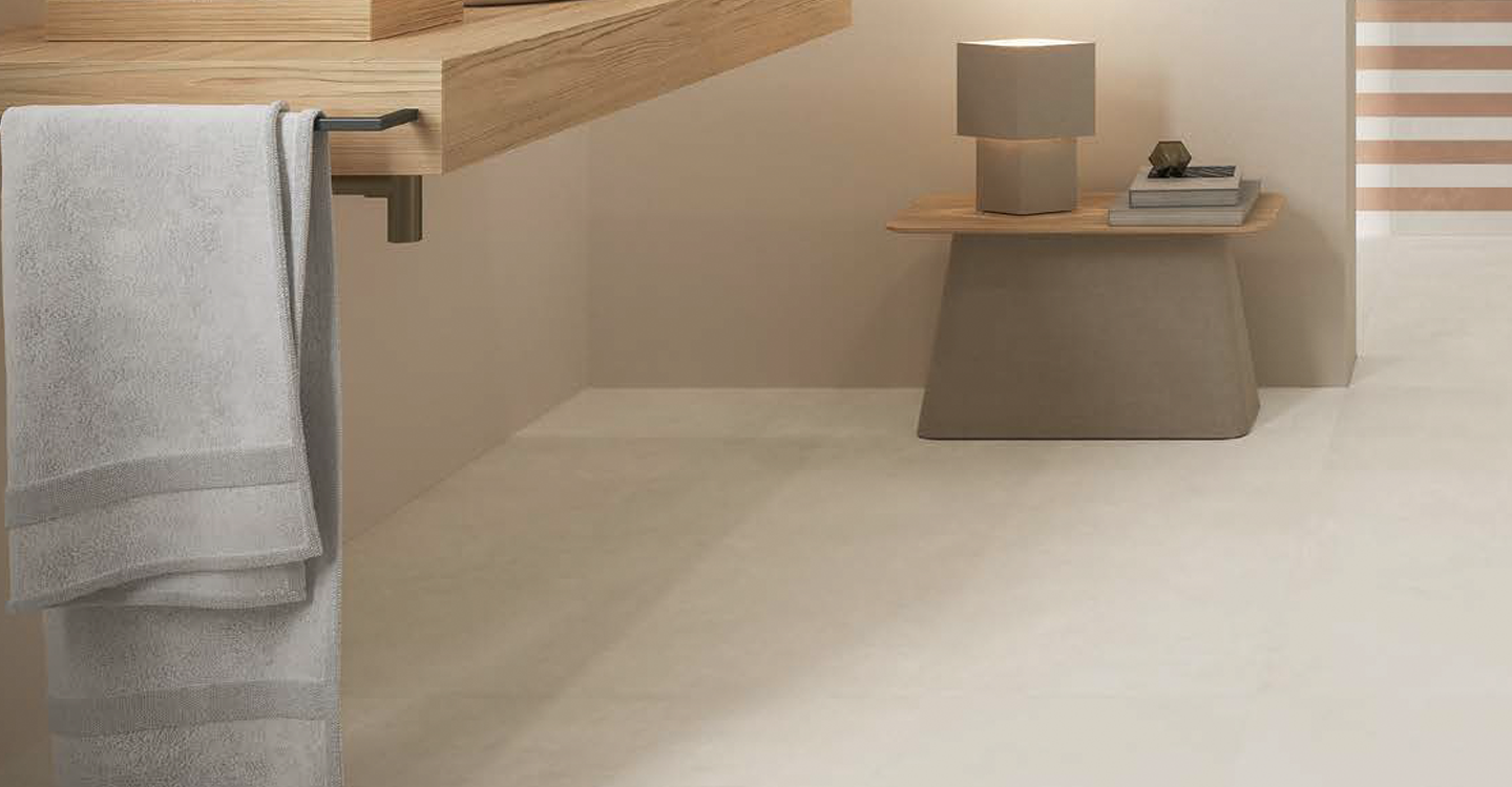 Zuesanne-Focus-Ivory-Matte-425901