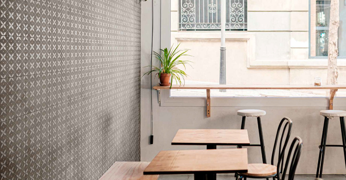 Quarto-Pascal-Cross-Grey-Matte-445432