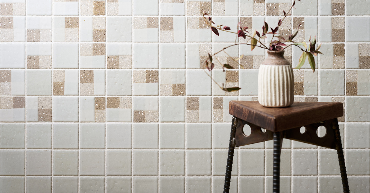 Ureshi-Hensu-Deco-White-Multi-Finish-451022-Install-002