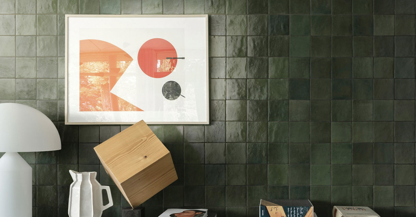 Bristol-Granada-Pine-Glossy-455857-4x4-Install