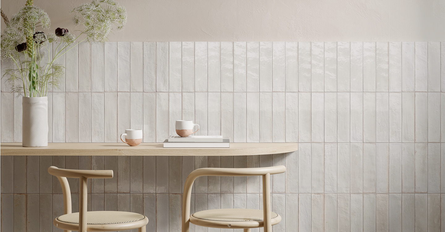 Quarto-Bella-Talc-Glossy-463002-002-Install