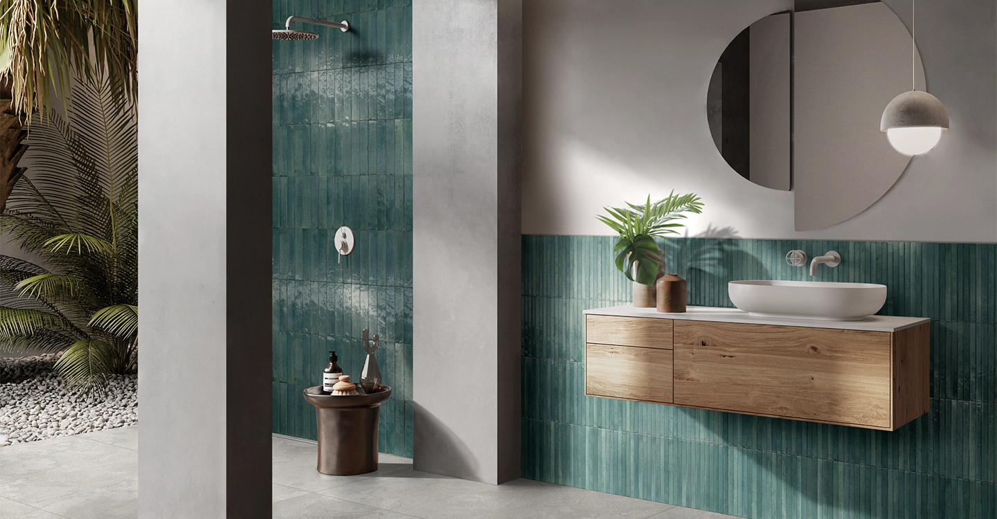 Quarto-Bella-Scored-Lake-Glossy-462904-Install