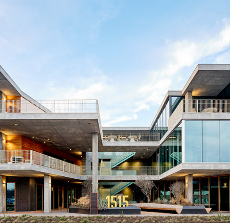 1515_Cesar_Chavez_Thumbnail