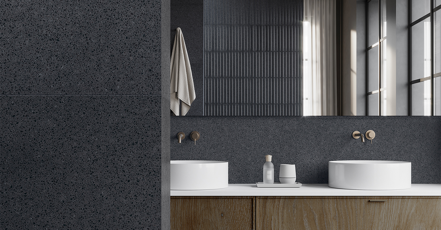 Delores-Donella-Black-Matte-466721-001-Install