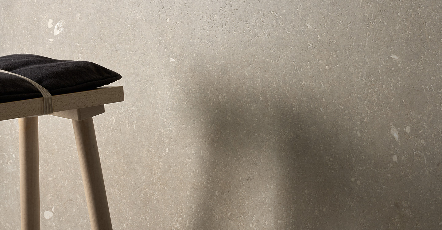 Fabbrino-Spire-Taupe-Satin-475235-Install