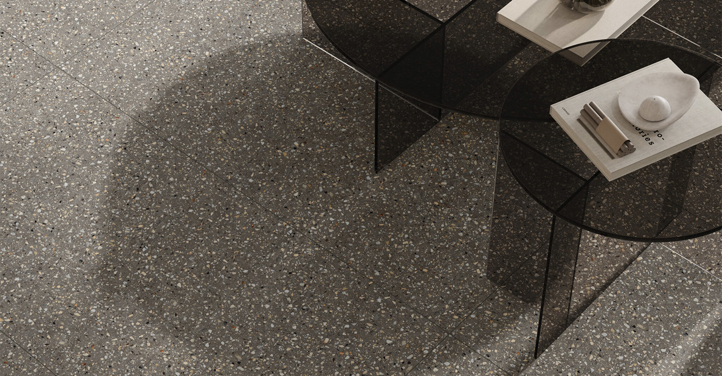 Graniti-Guccio-Dark-Grey-Install-002-Install