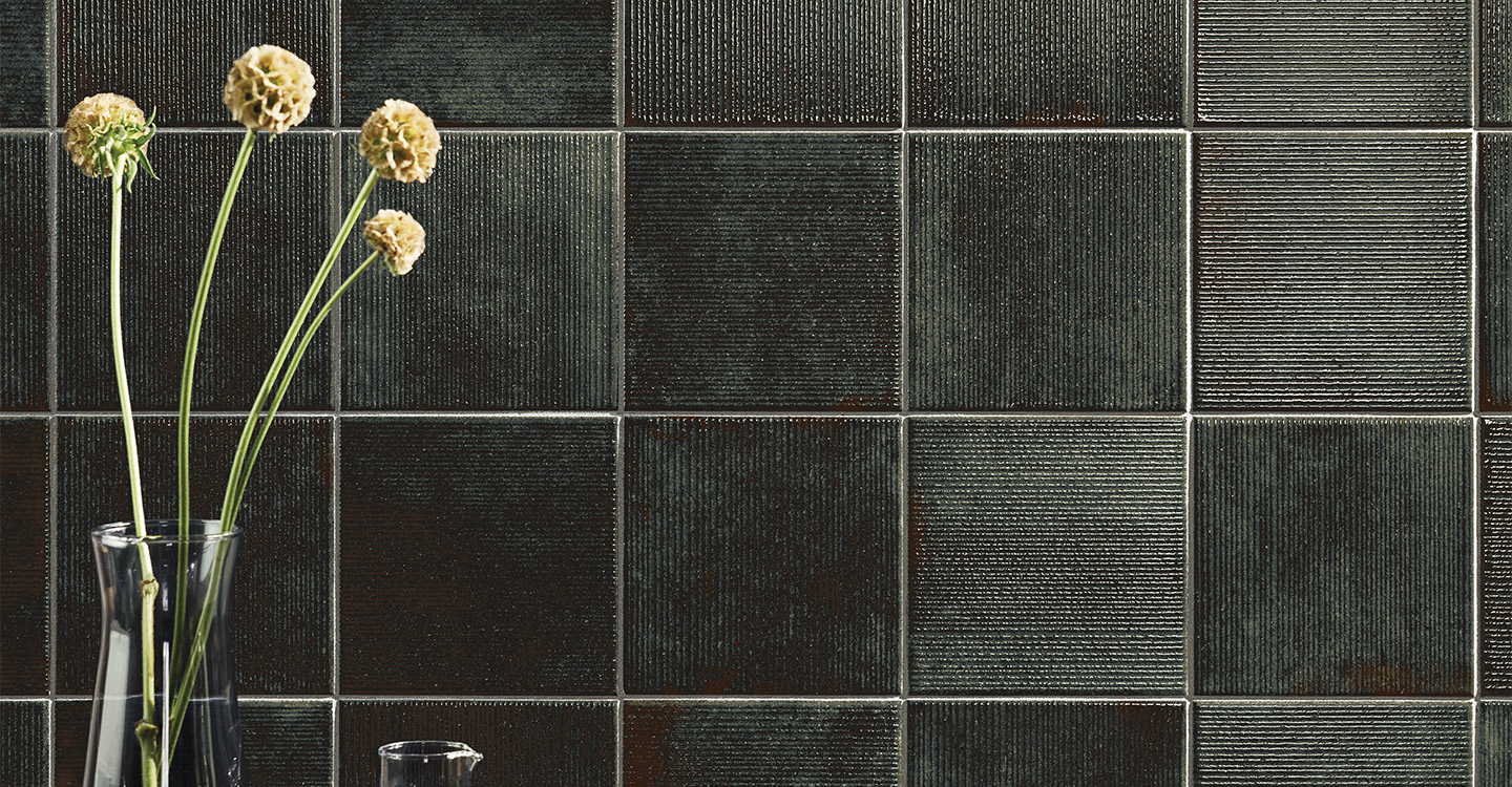 Madras-Patino-Deco-Moss-Glossy-481230-001-Install